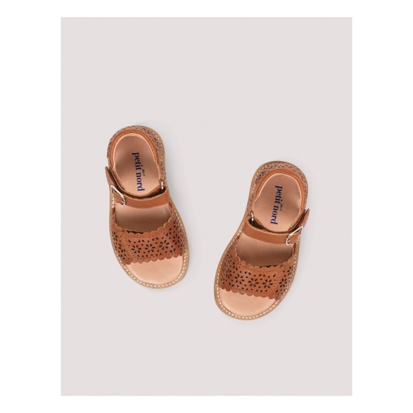 Scallop Flower Velcro Sandals | Cognac size 24 - Picture 2 of 4